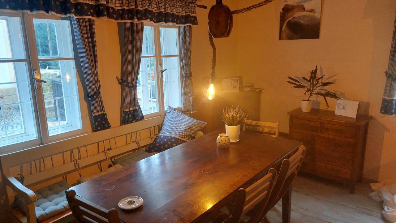 Hlucov Lesni Chalupa Kokorin Kültér fotó